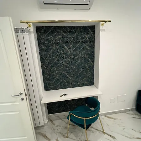 Gasthuis Airport Capodichino By Pagnotta 4*