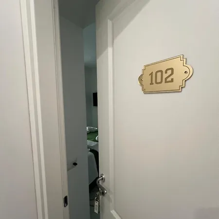 Airport Capodichino By Pagnotta Gasthuis Napels