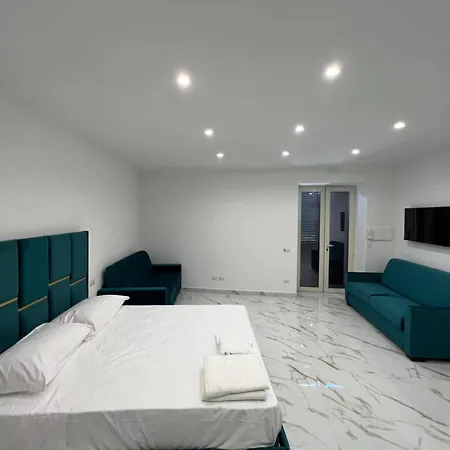 Gasthuis Airport Capodichino By Pagnotta 4*